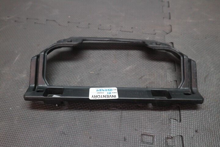 2021 Ford USA MUSTANG Center Rear Bumper Cup Stand JR3B-17B918-A - OEM