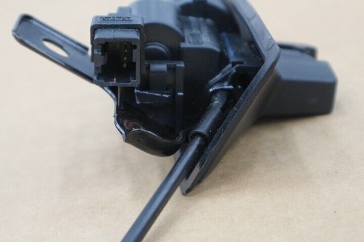 2015 - 2023 FORD MUSTANG TRUNK LID LATCH LOCK ACTUATOR OEM FR3B6343282BB