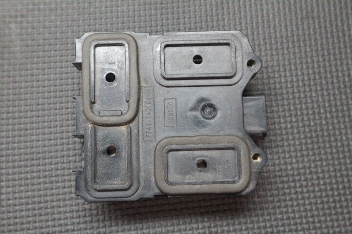 2015-2017 FORD MUSTANG Left Blind Spot Module FT4T14D453AC OEM