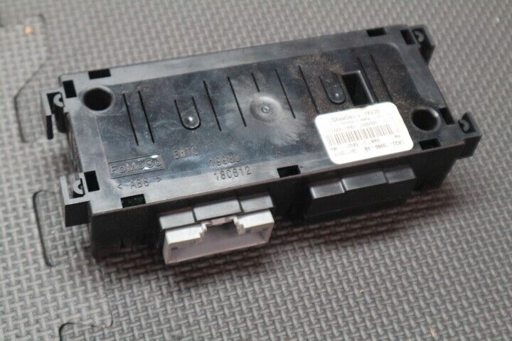 2011-2014 Ford Mustang Temperature Control Module OEM CR33-19980-AB