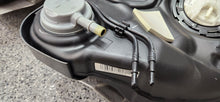 Load image into Gallery viewer, 2011-2014 Dodge Challenger Scat Pack 5.7L Complete Gas Tank w/ Pumps OEM2
